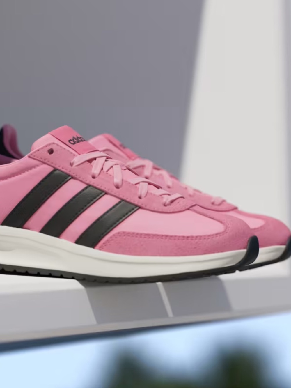 NWT adidas Run 70s 2.0 Bliss Pink Core Black Pink Fusion Size 8 - Picture 7 of 11